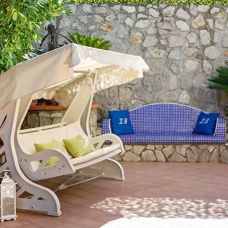 La Zagara Bianca Villa *